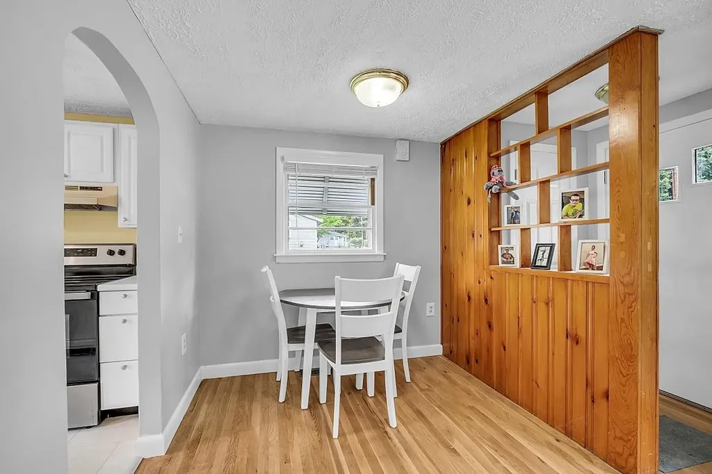 15 Pine Street Merrimack NH 03054