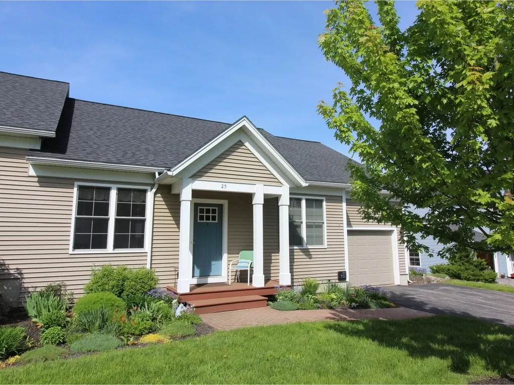 25 Barberry Lane Hinesburg VT 05461