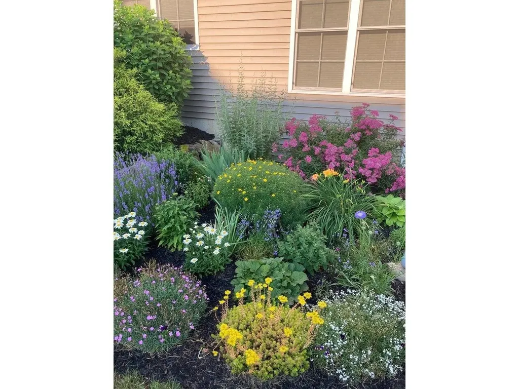 25 Barberry Lane Hinesburg VT 05461