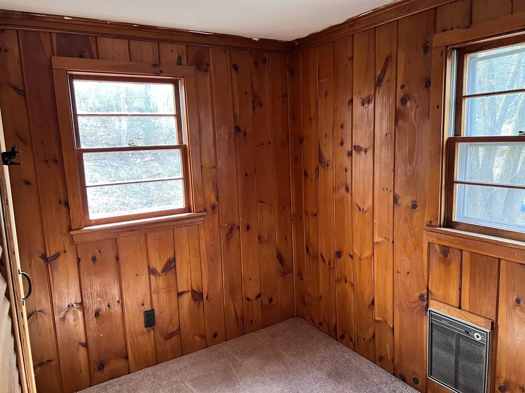 18 Concord Drive Webster NH 03303