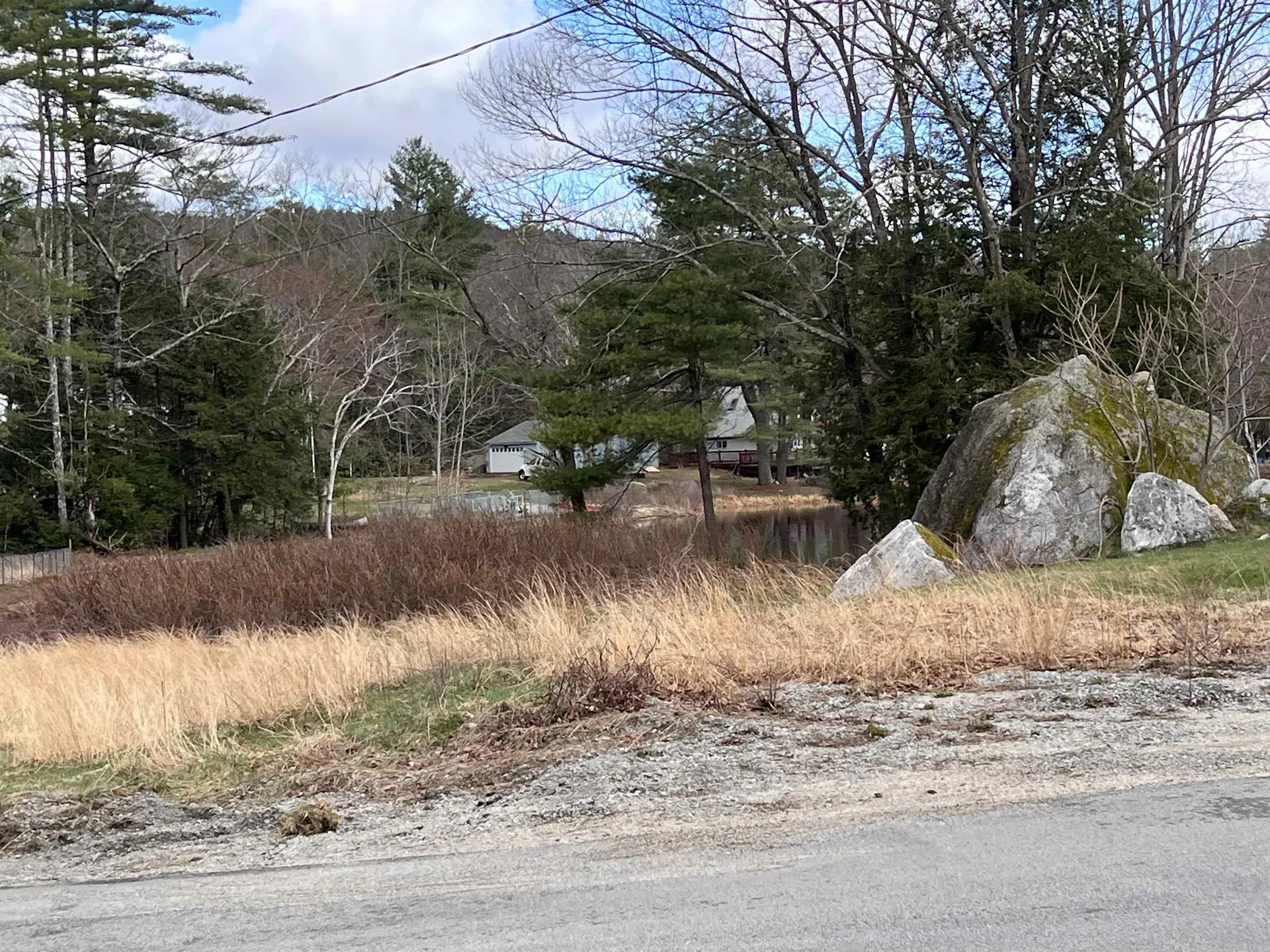 18 Concord Drive Webster NH 03303
