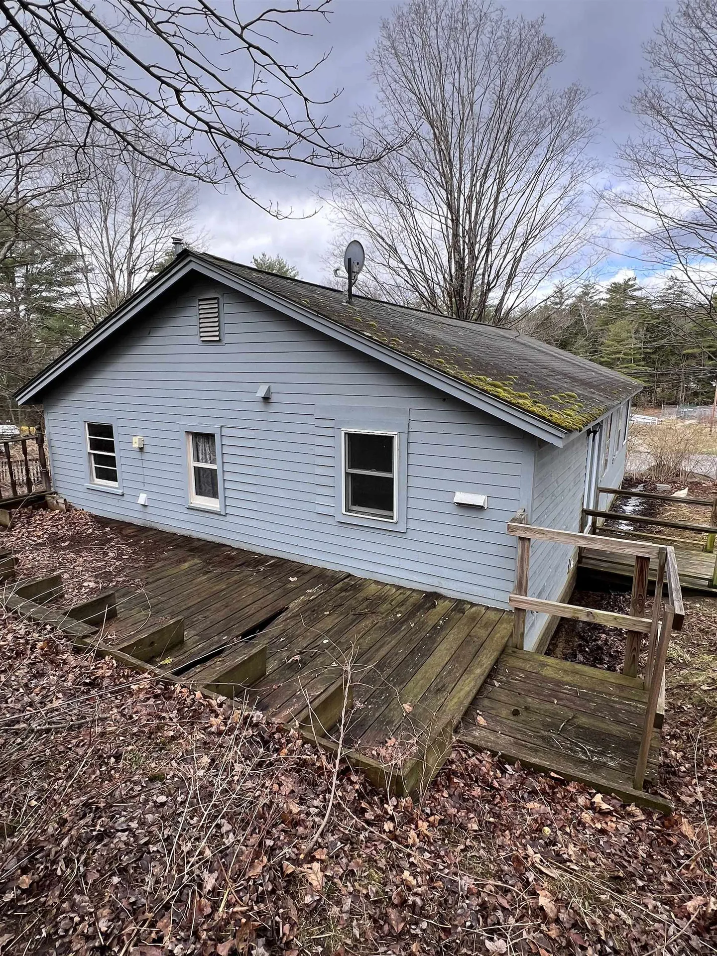 18 Concord Drive Webster NH 03303