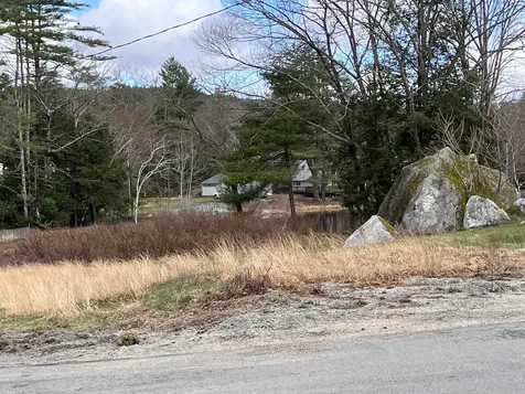 18 Concord Drive Webster NH 03303
