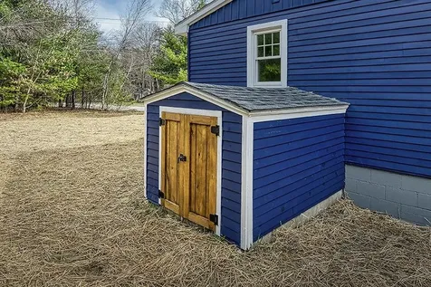 48 Pine Street Swanzey NH 03446