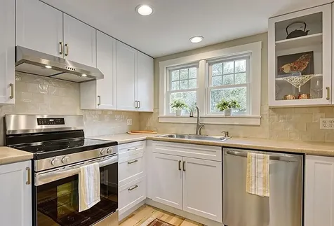 48 Pine Street Swanzey NH 03446