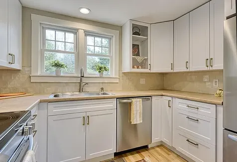 48 Pine Street Swanzey NH 03446