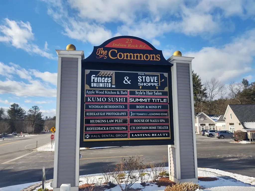 25 Indian Rock Road Windham NH 03087