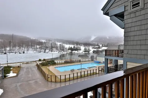 228 East Mountain Road Killington VT 05751