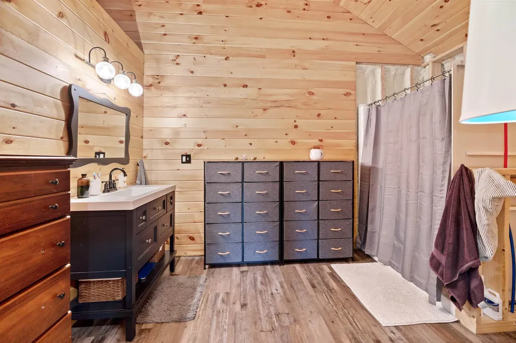 2809 Back Coventry Road Irasburg VT 05845