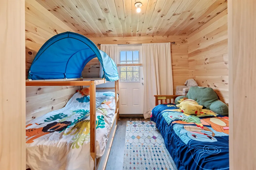 2809 Back Coventry Road Irasburg VT 05845