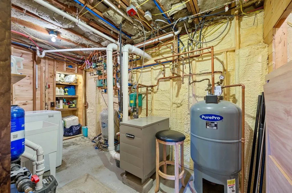 2809 Back Coventry Road Irasburg VT 05845