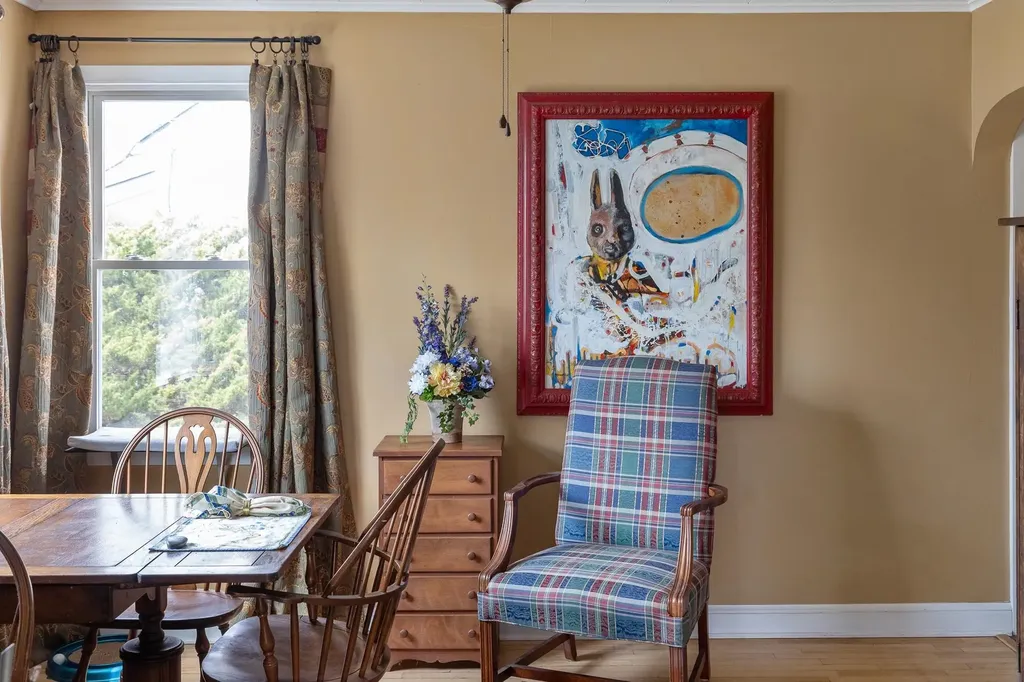 18 Stanbury Road Burlington VT 05408