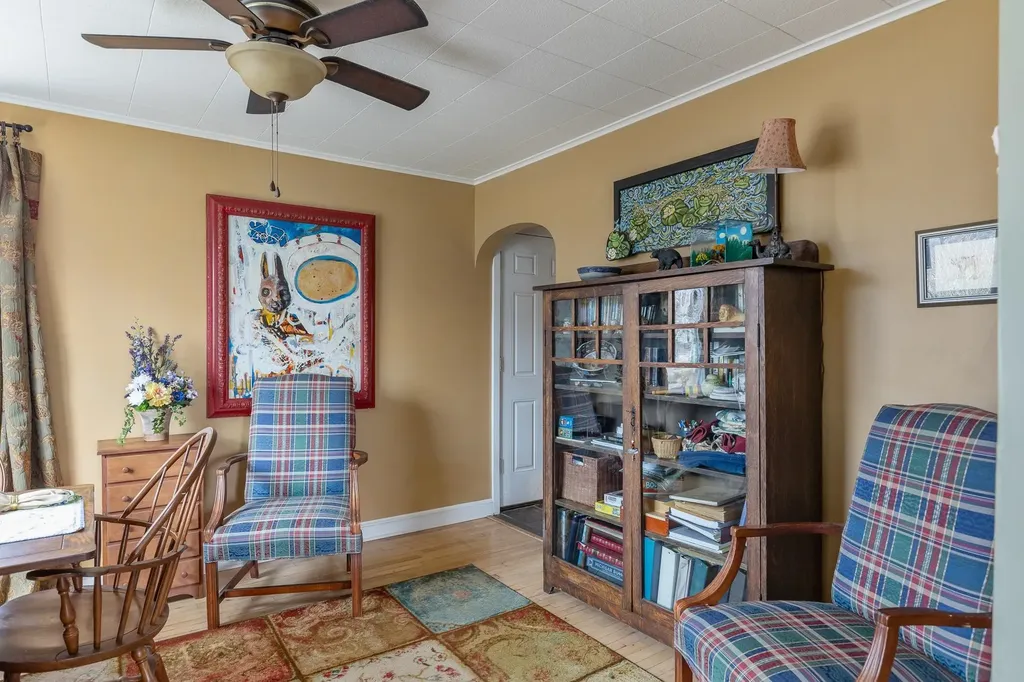 18 Stanbury Road Burlington VT 05408