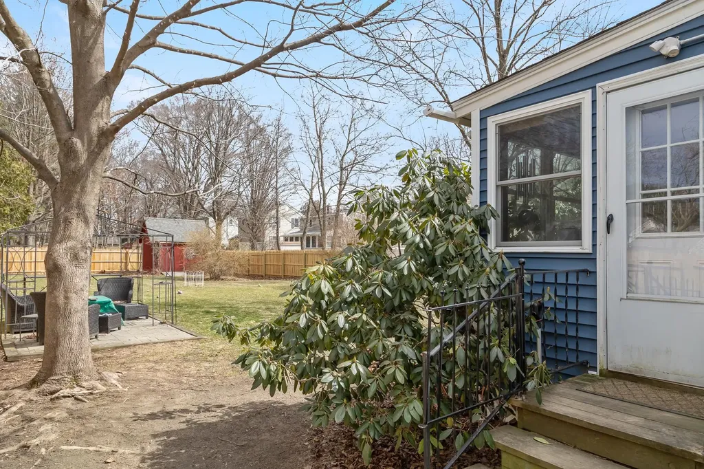 18 Stanbury Road Burlington VT 05408