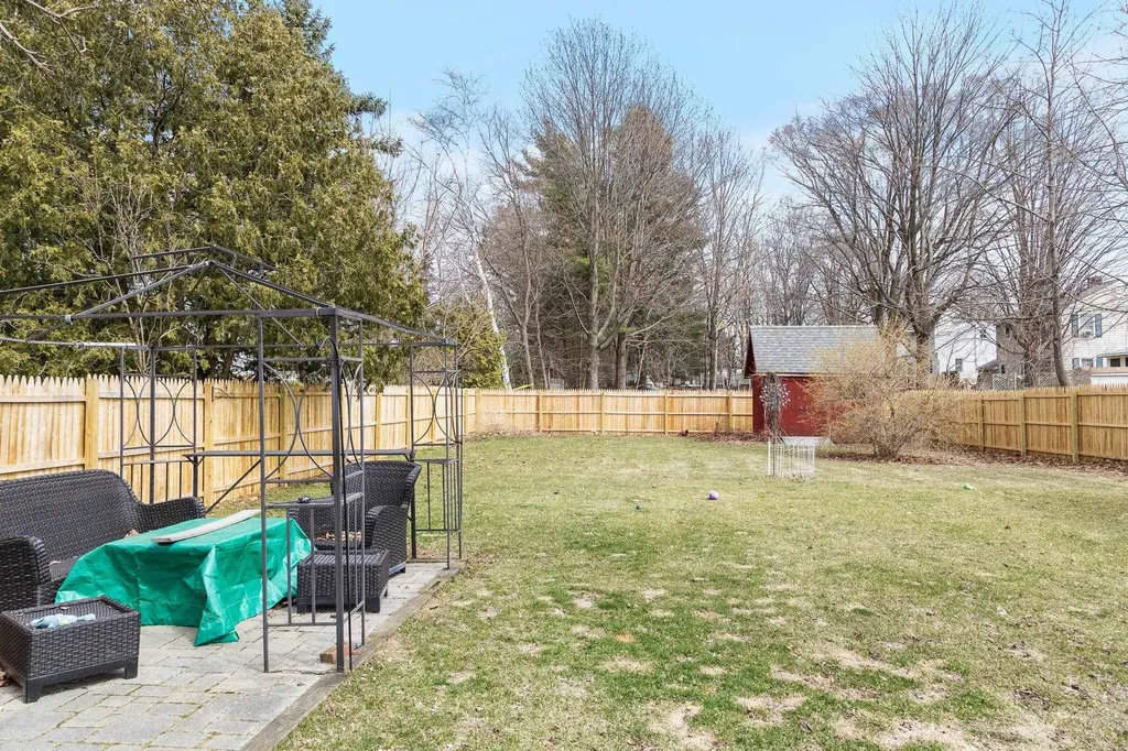 18 Stanbury Road Burlington VT 05408