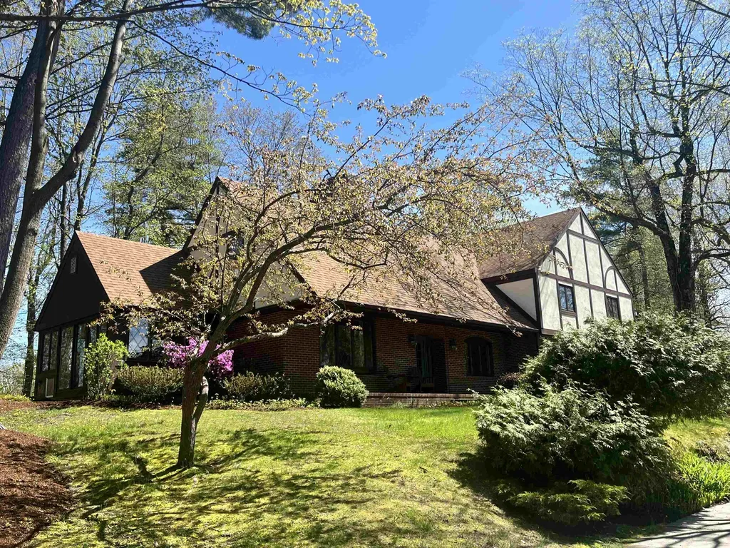 52 Morrill Drive Burlington VT 05408