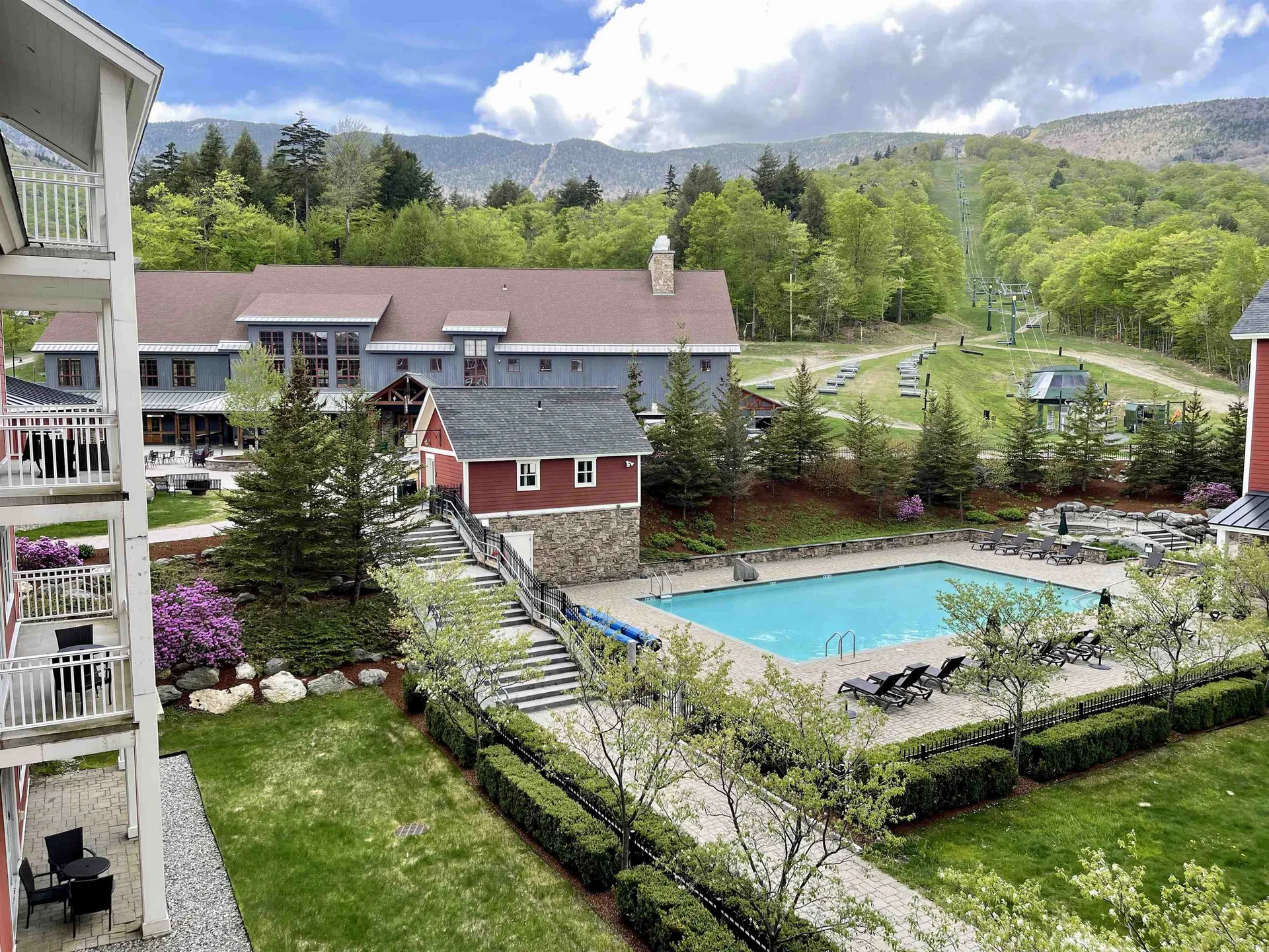 102 Forest 307 / Iii Drive Warren VT 05674