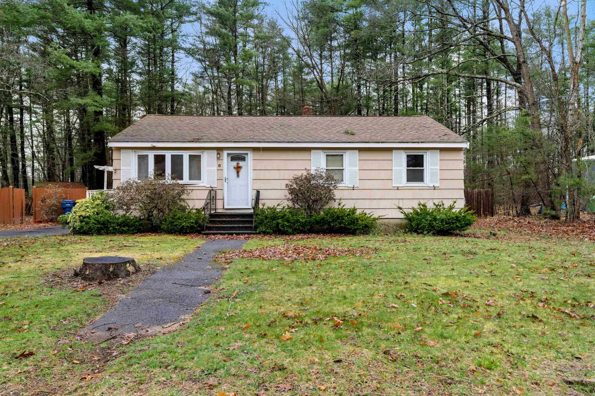 6 Shady Lane Plaistow NH 03865