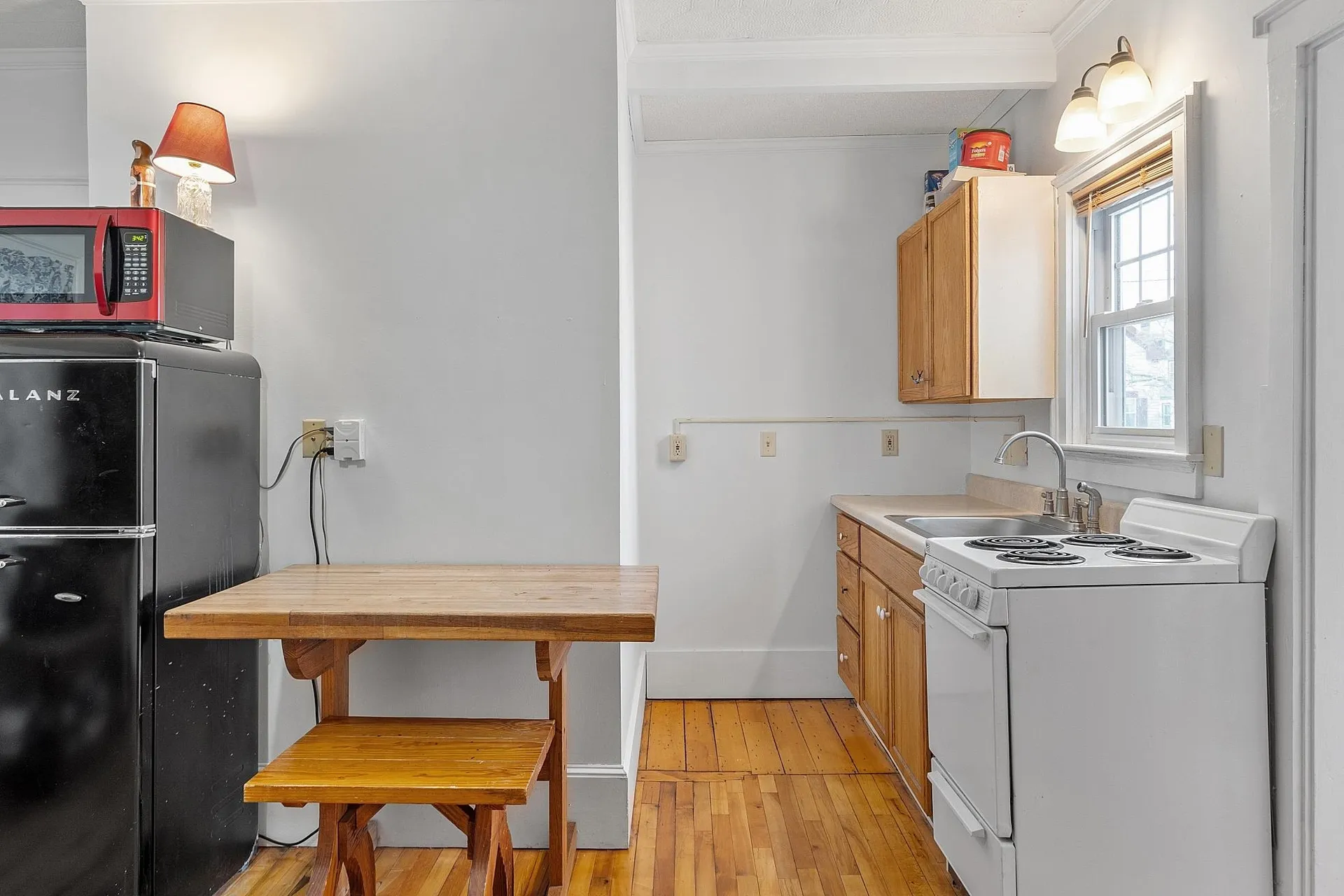 67 Howard Street Keene NH 03431