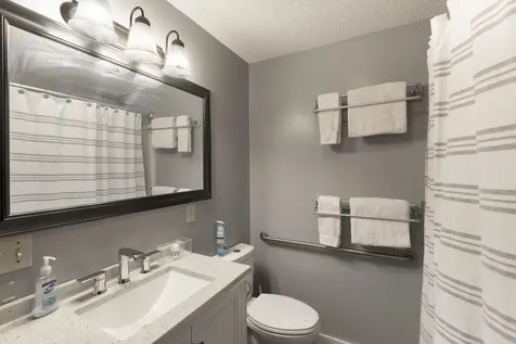 57 Main Street Woodstock NH 03262