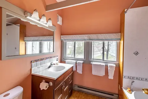 57 Main Street Woodstock NH 03262