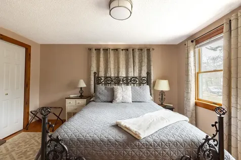 57 Main Street Woodstock NH 03262