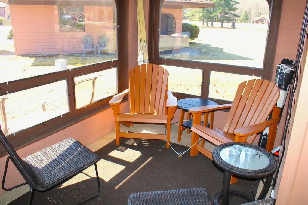 20 Jack O' Lantern Drive Woodstock NH 03293