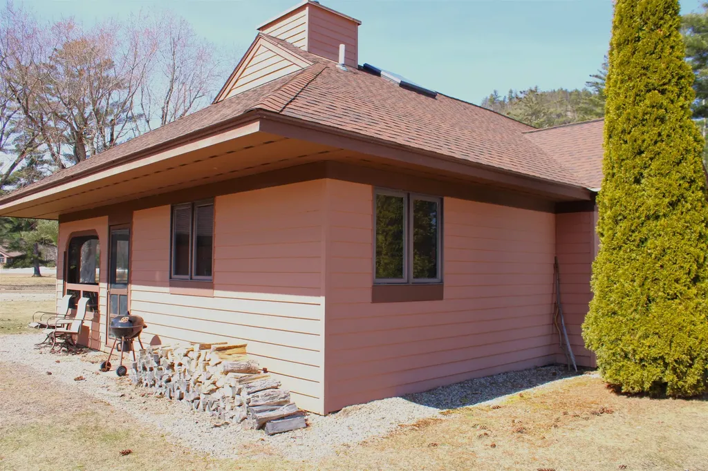 20 Jack O' Lantern Drive Woodstock NH 03293
