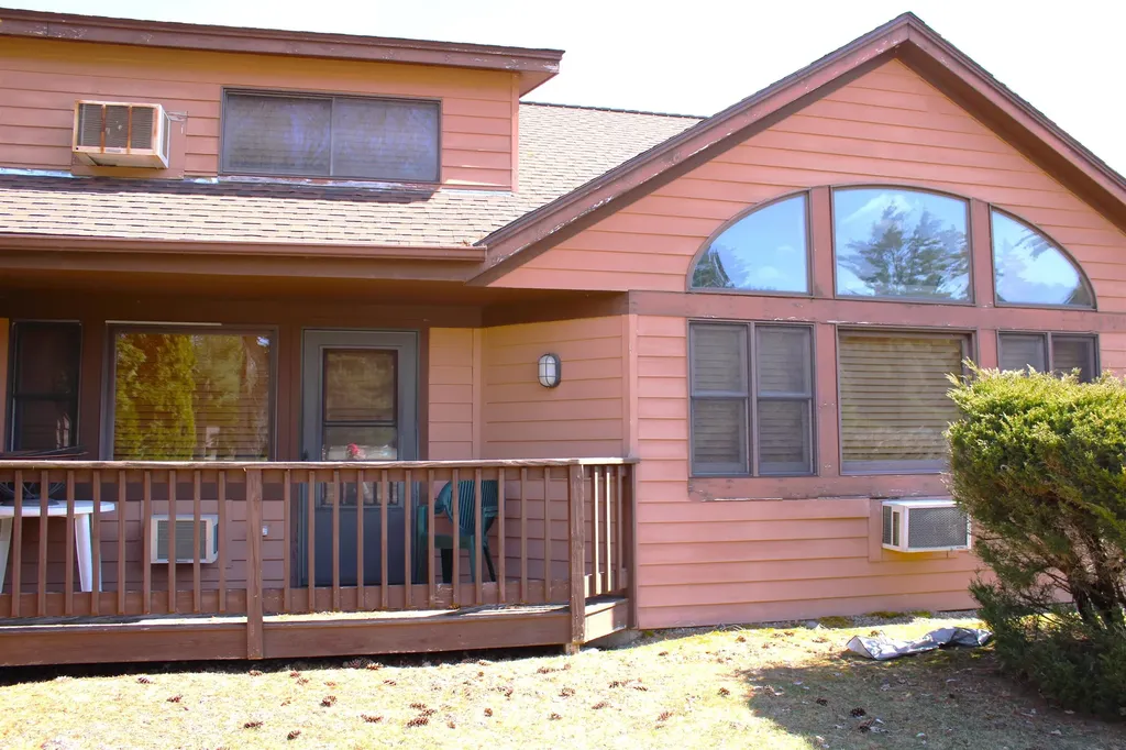 20 Jack O' Lantern Drive Woodstock NH 03293