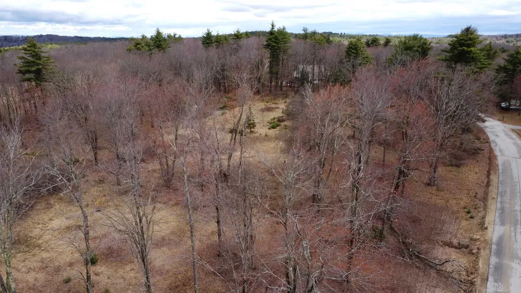 16 Hunter Drive Bow NH 03304