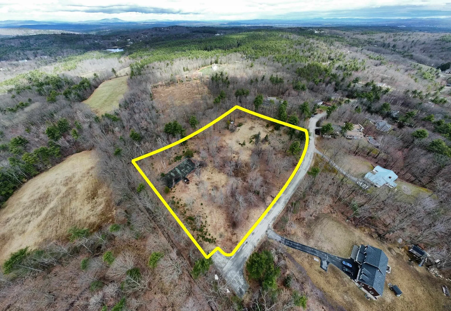 16 Hunter Drive Bow NH 03304