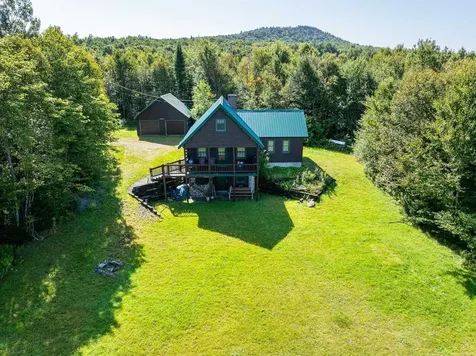 183 Cloutier's Loop Pittsburg NH 03592