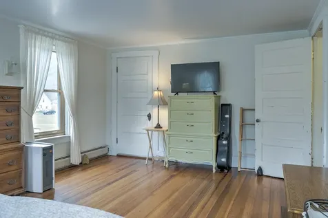 718 Old Homestead Highway Swanzey NH 03446
