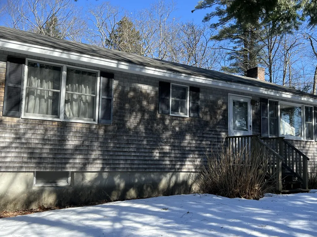100 New Garden Road Wolfeboro NH 03894