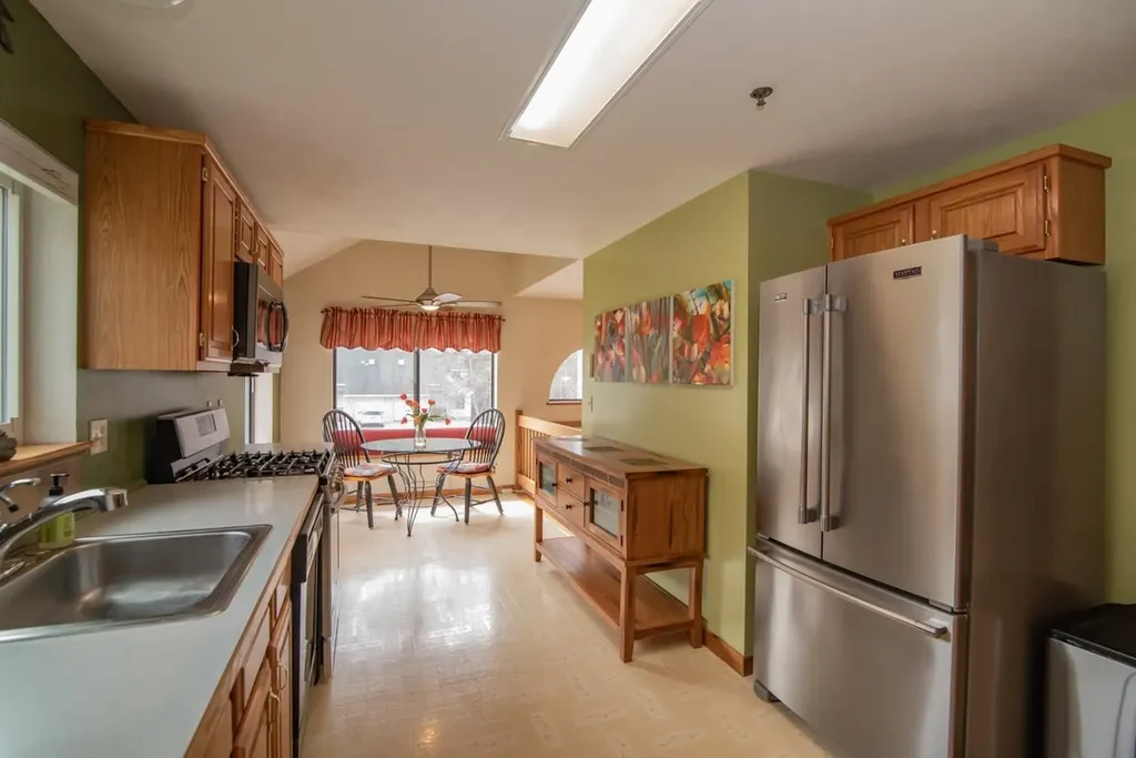 10 Balsam Court Atkinson NH 03811