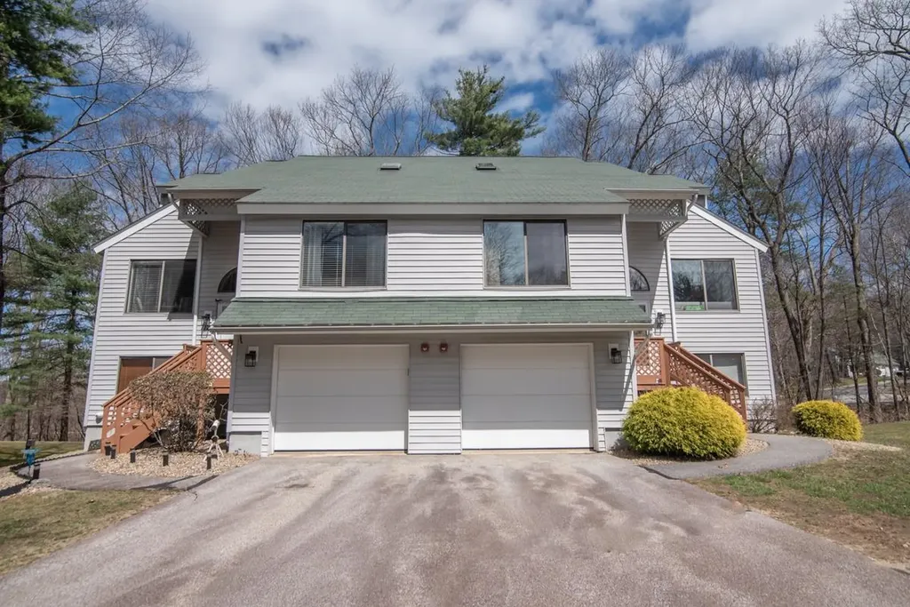 10 Balsam Court Atkinson NH 03811
