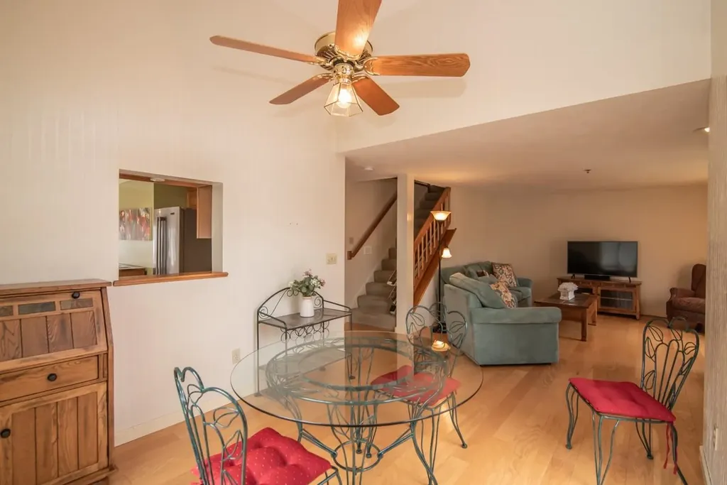 10 Balsam Court Atkinson NH 03811