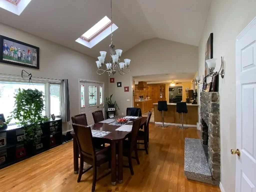72 Chester Turnpike Hooksett NH 03106