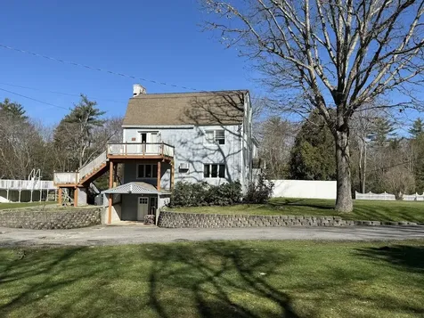 72 Chester Turnpike Hooksett NH 03106