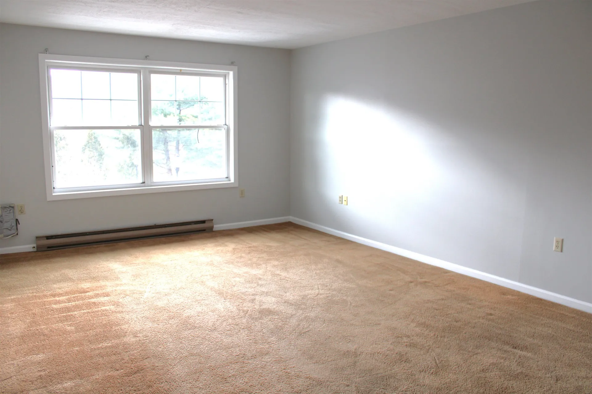 193 Main Street Woodstock NH 03262