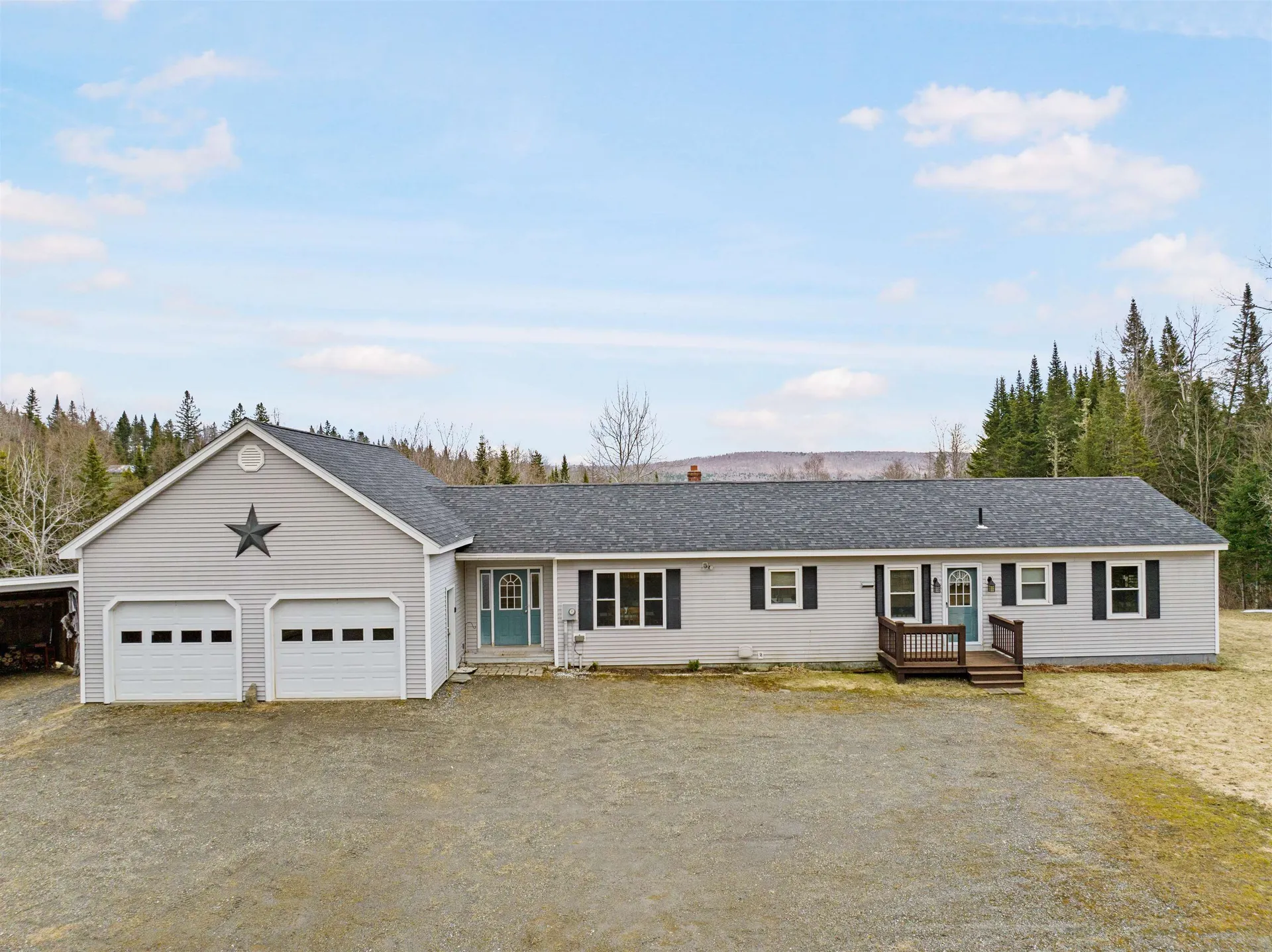 472 Hill Road Pittsburg NH 03592