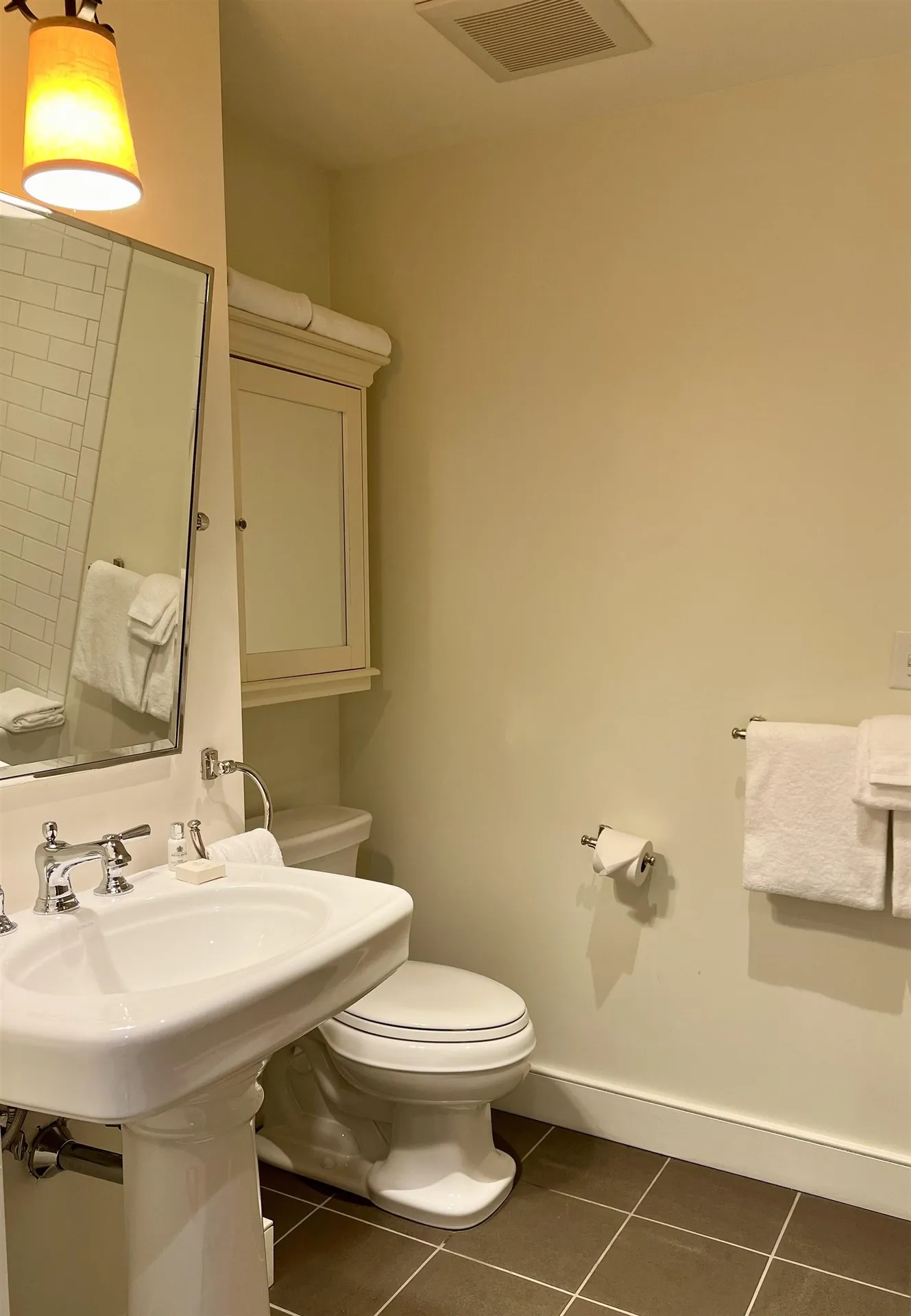 102 Forest Drive Warren VT 05674