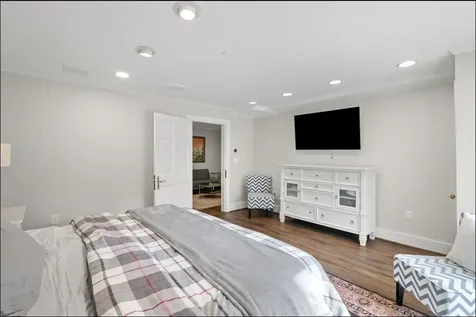 51 Depot Road Hampton Falls NH 03844