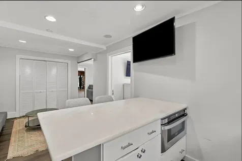 51 Depot Road Hampton Falls NH 03844