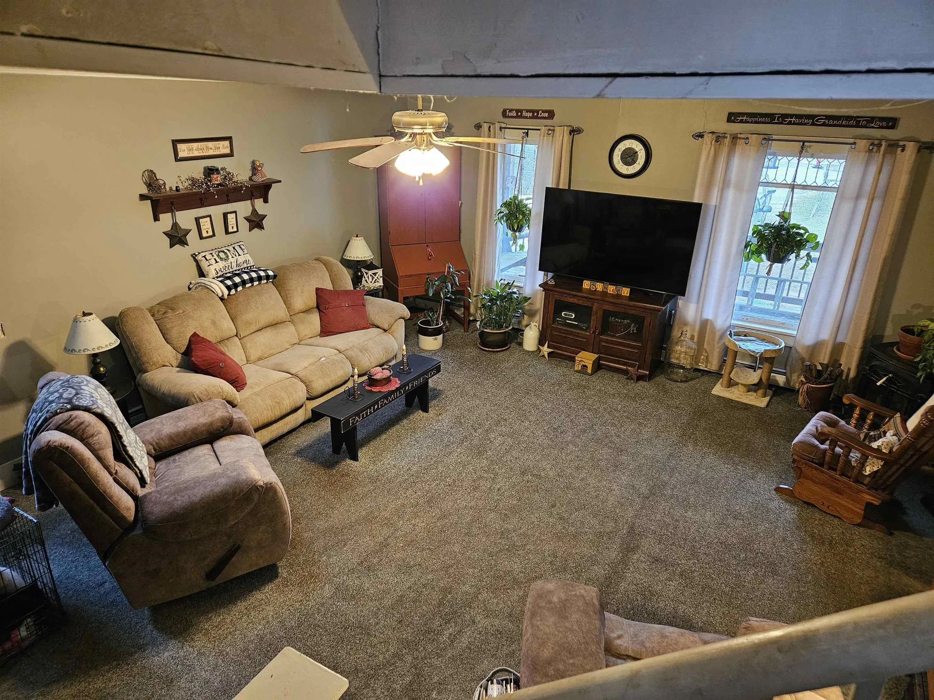 189 Main Street Claremont NH 03743