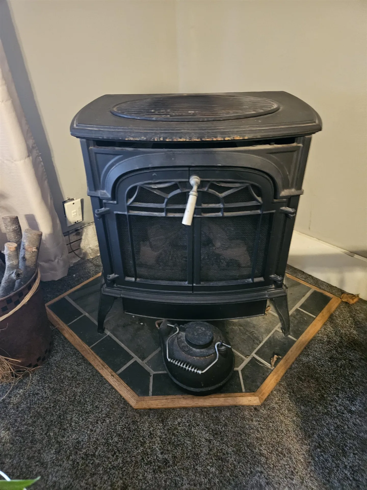 189 Main Street Claremont NH 03743