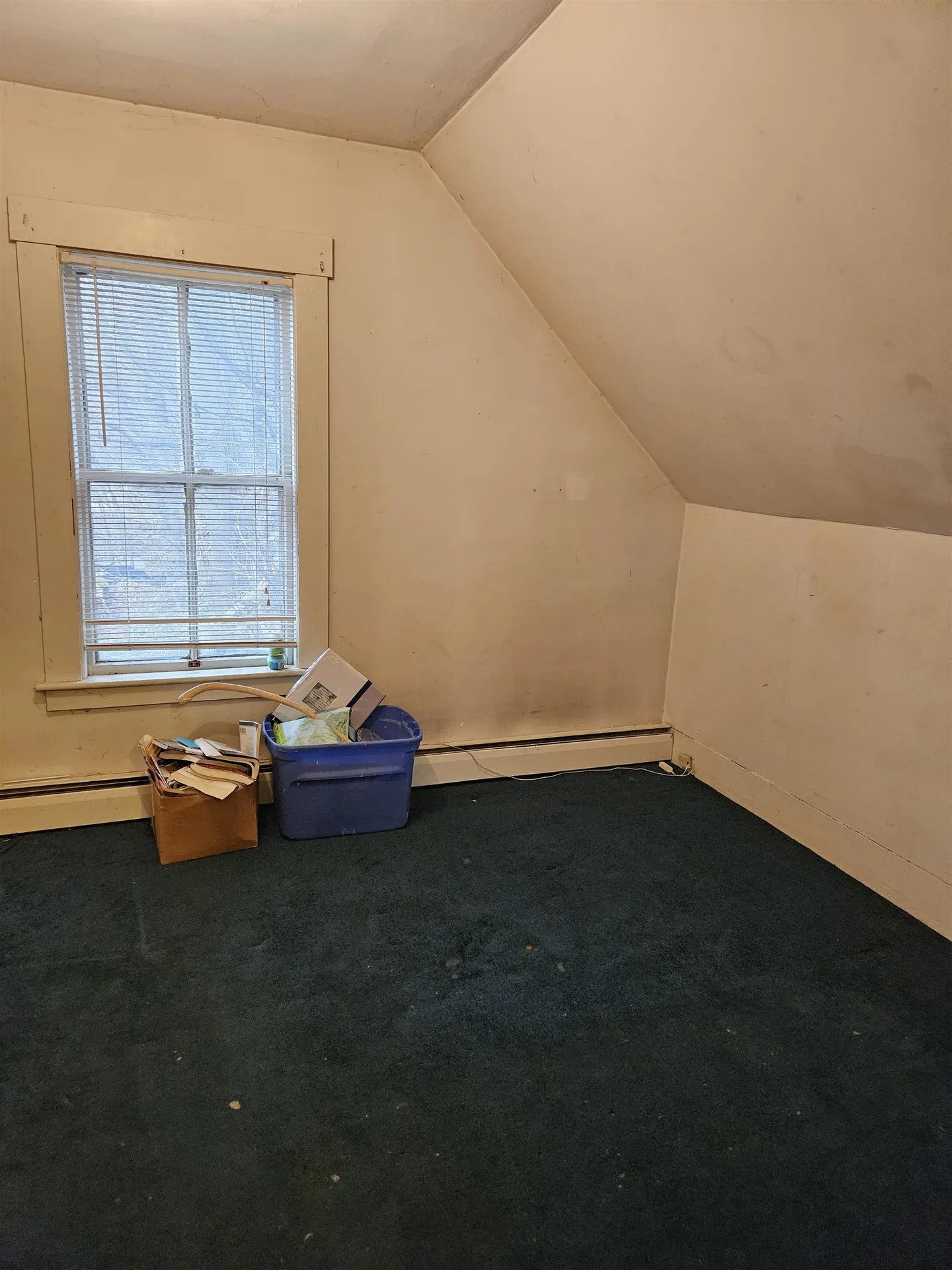 189 Main Street Claremont NH 03743