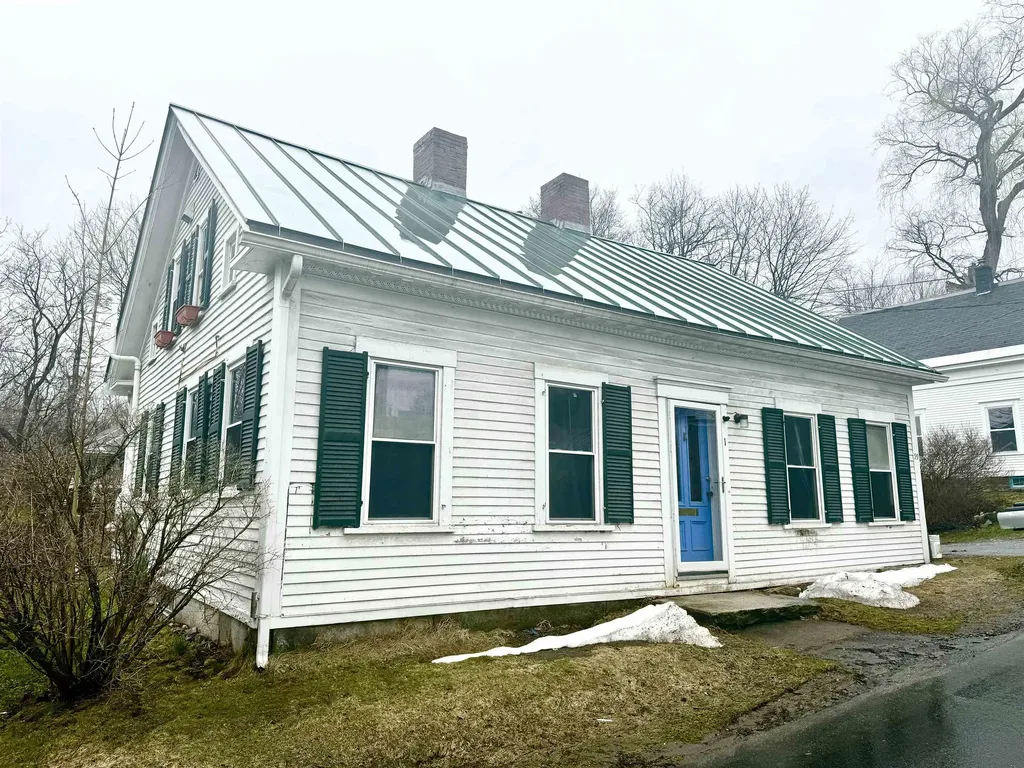59 Goshen Road Bradford VT 05040