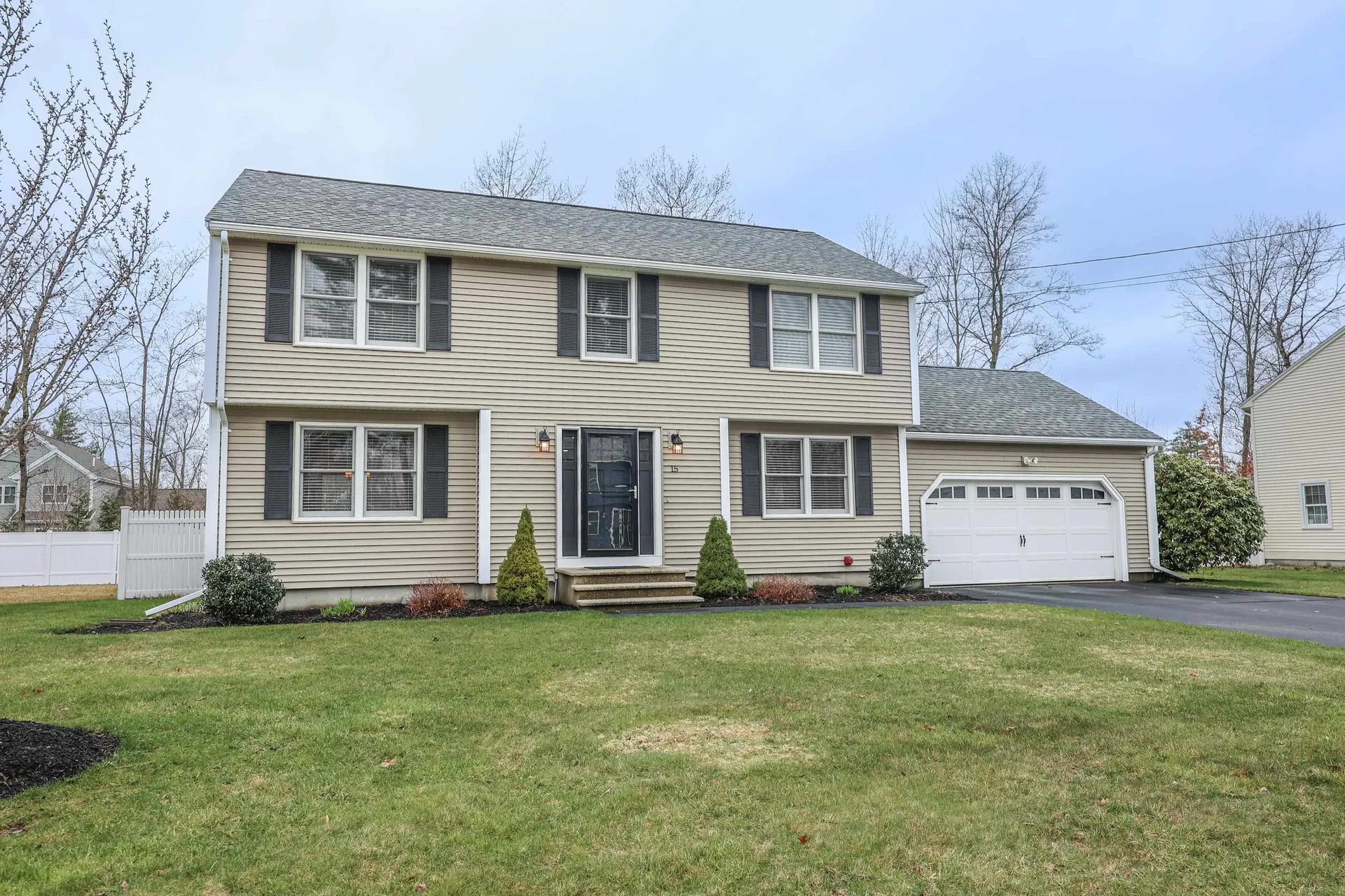 15 Heidi Lane Nashua NH 03062