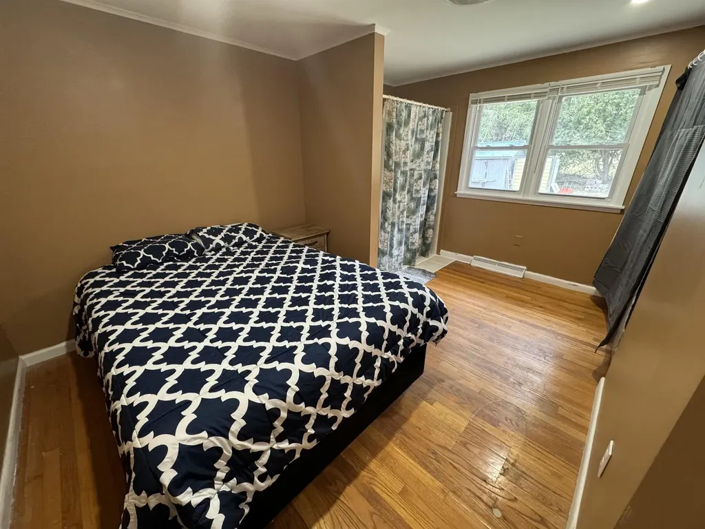 2677 North Grove Street Rutland Town VT 05701